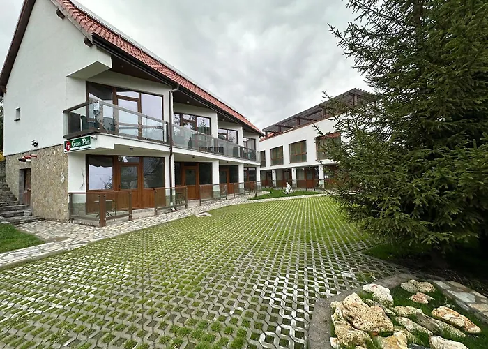 Holiday park Park 3*